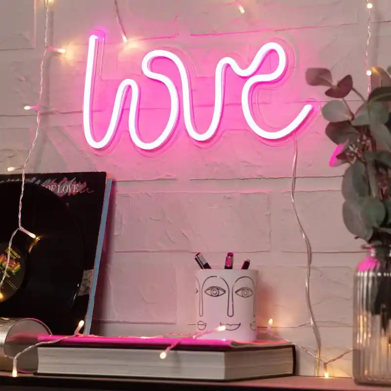 Enseigne Néon LED "LOVE "