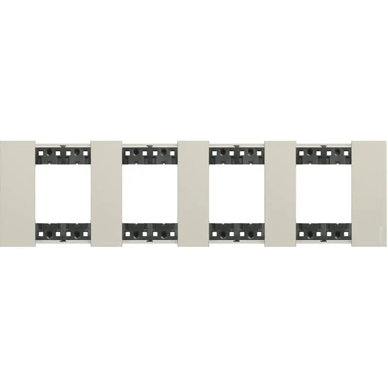 Platine de Finition 2 x 4 Modules BTicino Living Now KA4802M4K_