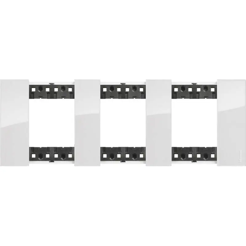 Platine de Finition 2 x 3 Modules Kristall BTicino Living Now KA4802M3D_
