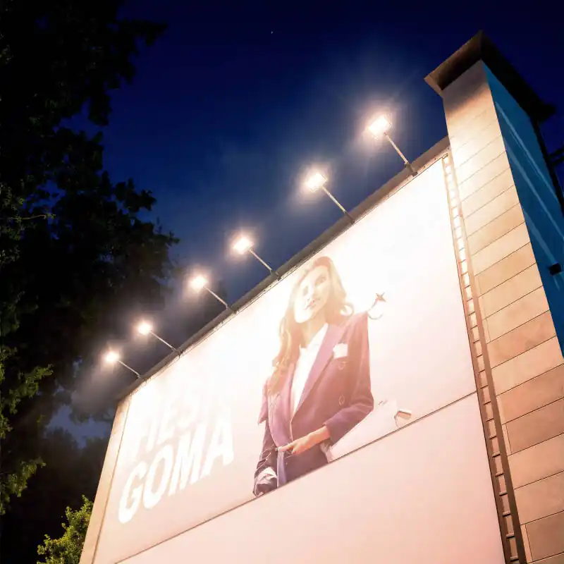 Spot Spécial Signalétique LED 8W Bras 50cm
