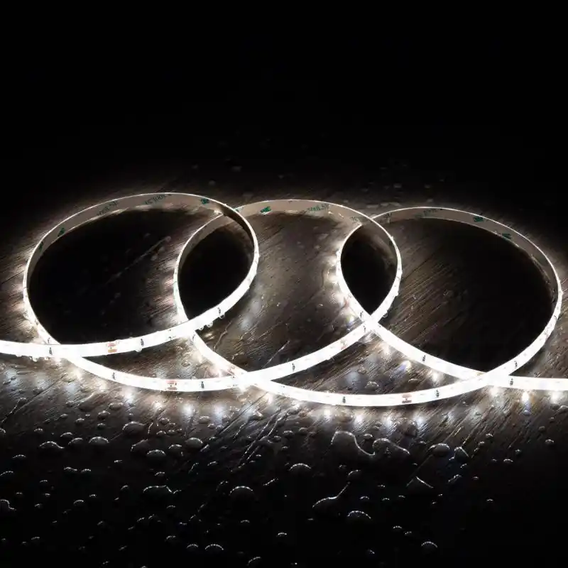Ruban LED 24V SMD 60 LED/m 5m 5W/m 400lm/m Largeur 8mm Coupe 10cm IP65