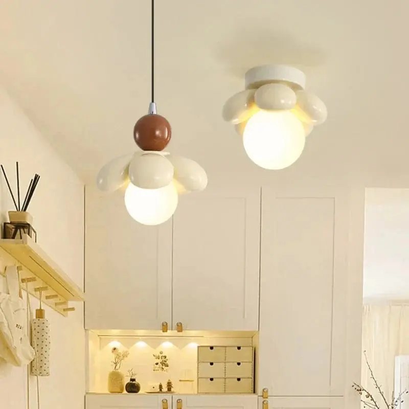 Lustre suspension moderne en forme de fleur pour éclairer votre restaurant