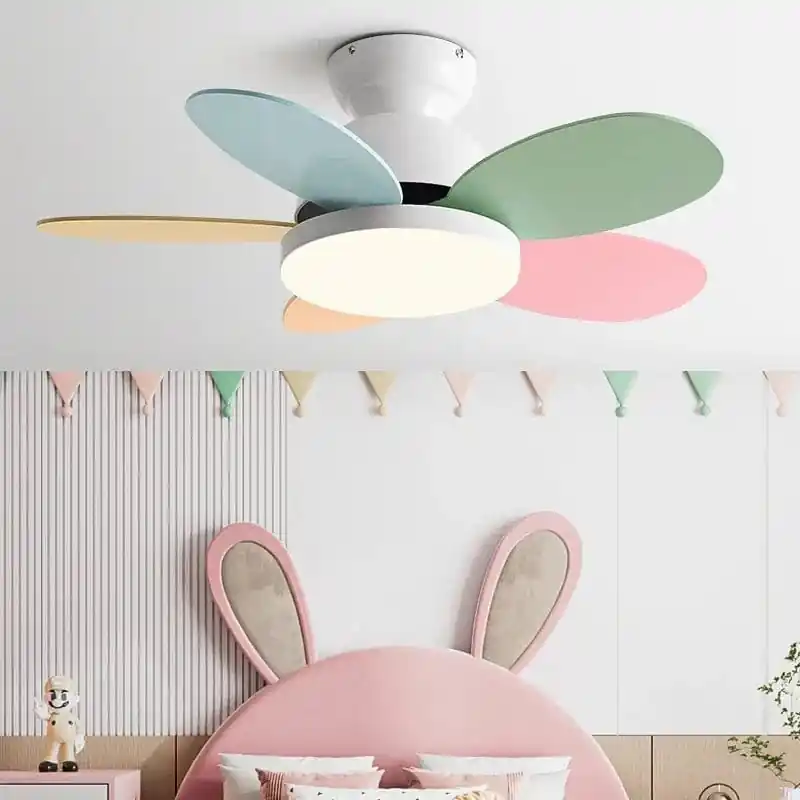 Ventilateur de plafond Kids' Cool Breeze avec éclairage et contrôle