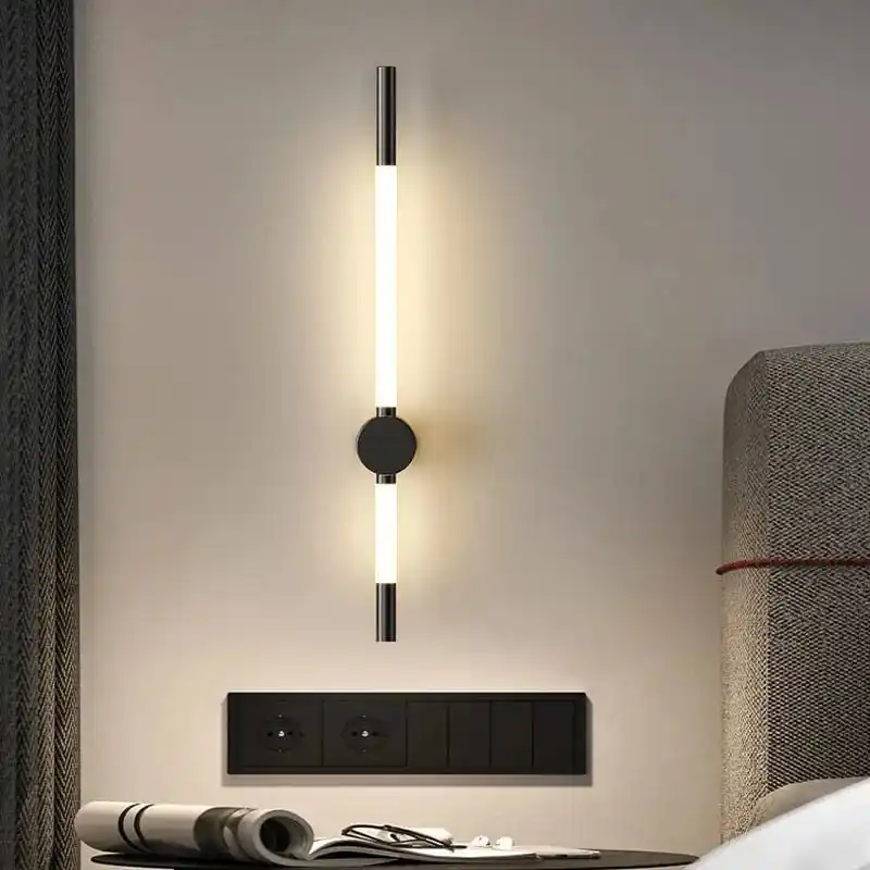 Applique murale LED nordique longue minimaliste pour hôtel de luxe