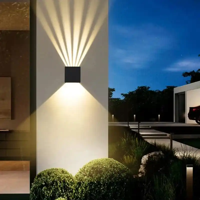 Applique Murale Extérieure Étanche Double Tête Éclairage Créatif - LuxTech