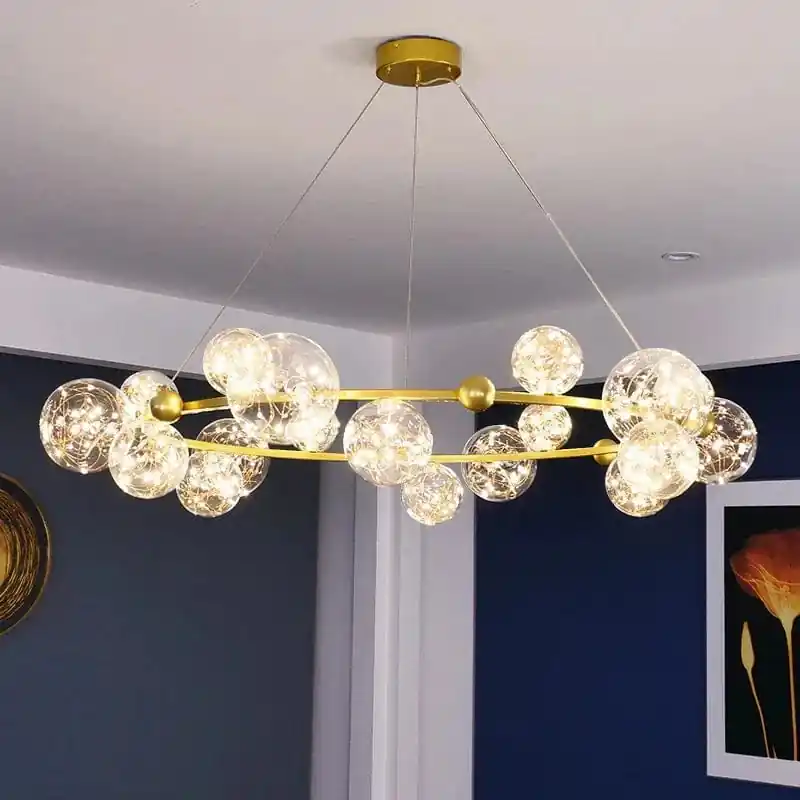 Lustre de luxe moderne avec anneaux LED et boule de verre de qualité supérieure