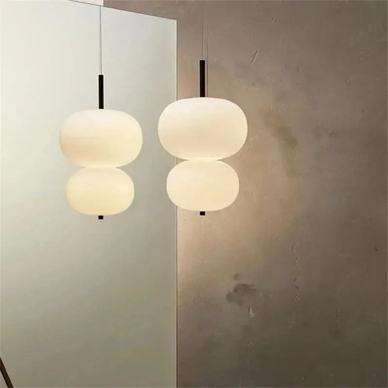 Lustre Nordique en Verre avec Suspension LED - Idéal pour une Décoration Tendance