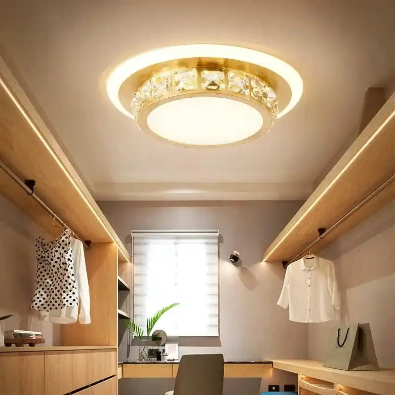Éclairage d'entrée nordique : Design Moderne et Créatif