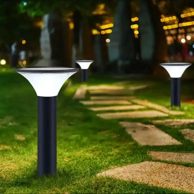 Lampe solaire extérieure étanche pour jardin en aluminium - Luxe et Durabilité