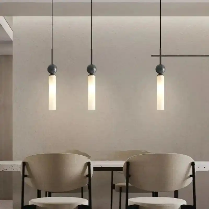 Nouvelle Collection de Lampes Suspendues en Marbre et Cuivre Réglables