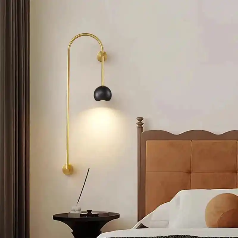 Applique murale minimaliste en cuivre et laiton GU10 - Édition Prestige