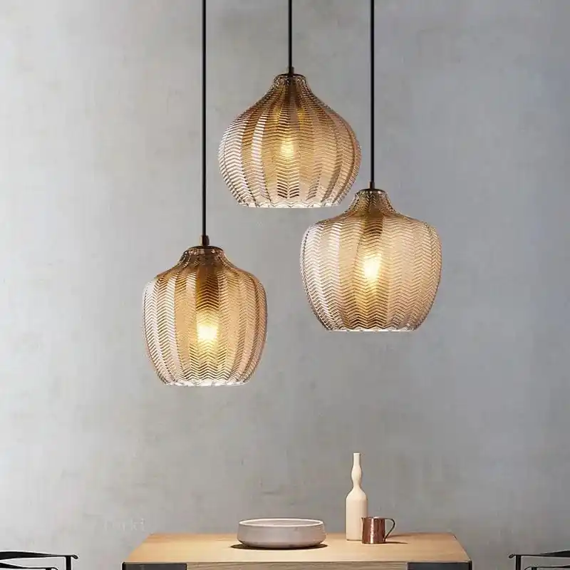 Lampe LED suspendue en verre design moderne pour tous les espaces