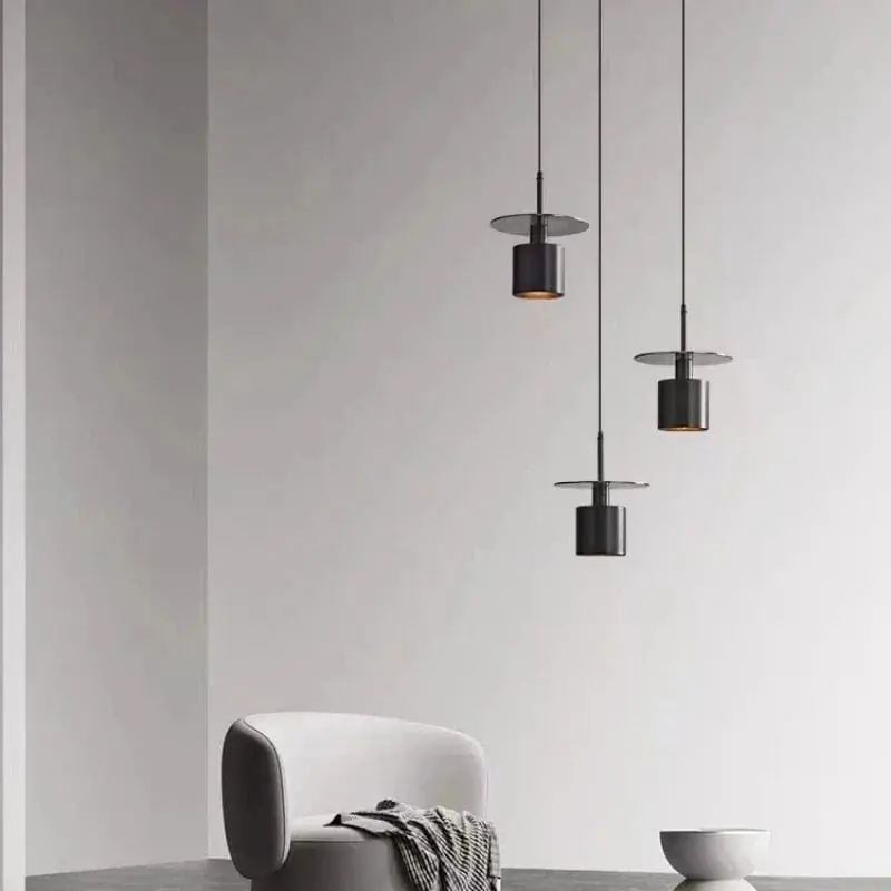 Lampe Led Suspendue Laiton Noir avec Cordon Cuivre Réglable.