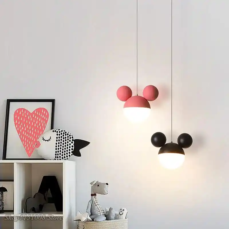 Lampe LED suspendue Mickey pour soin des yeux des enfants.