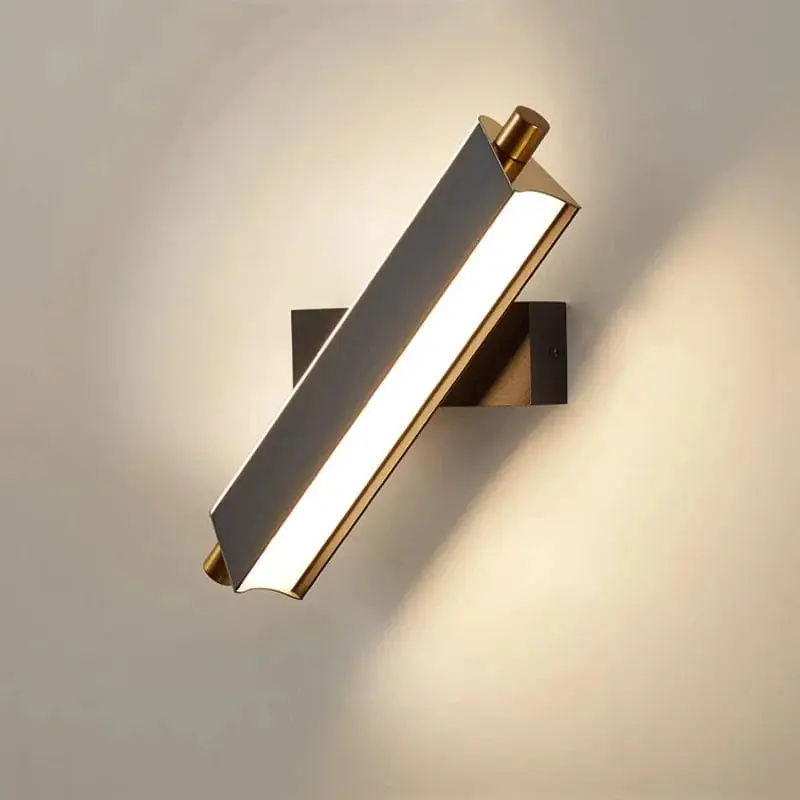 Applique Murale Nordique LED Réglable pour un Salon Moderne.