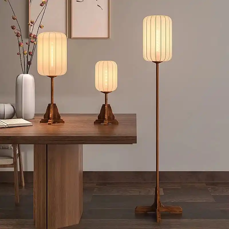 Lampadaire Vintage en Tissu Bois Cuivre pour Hôtel-Restaurant