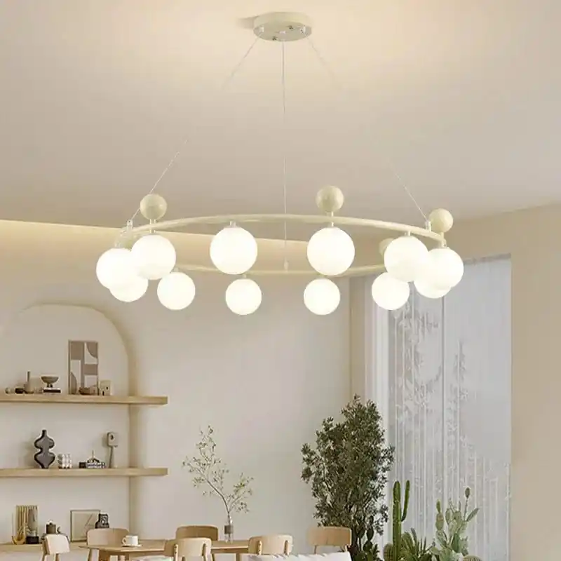Lustre LED design pour décoration intérieure et cuisine