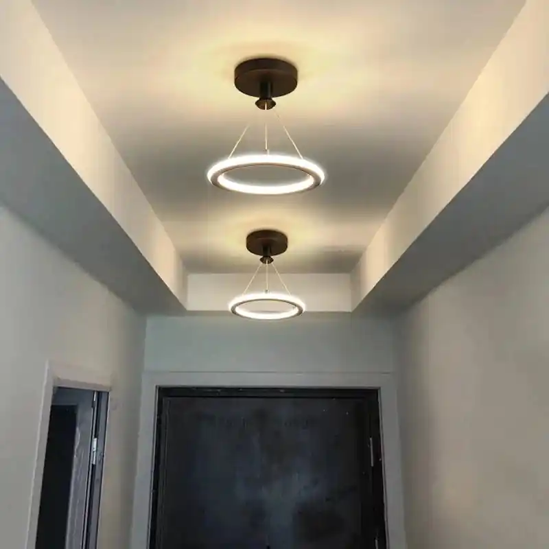 Lustre LED Design pour Décoration Intérieure et Éclairage Moderne
