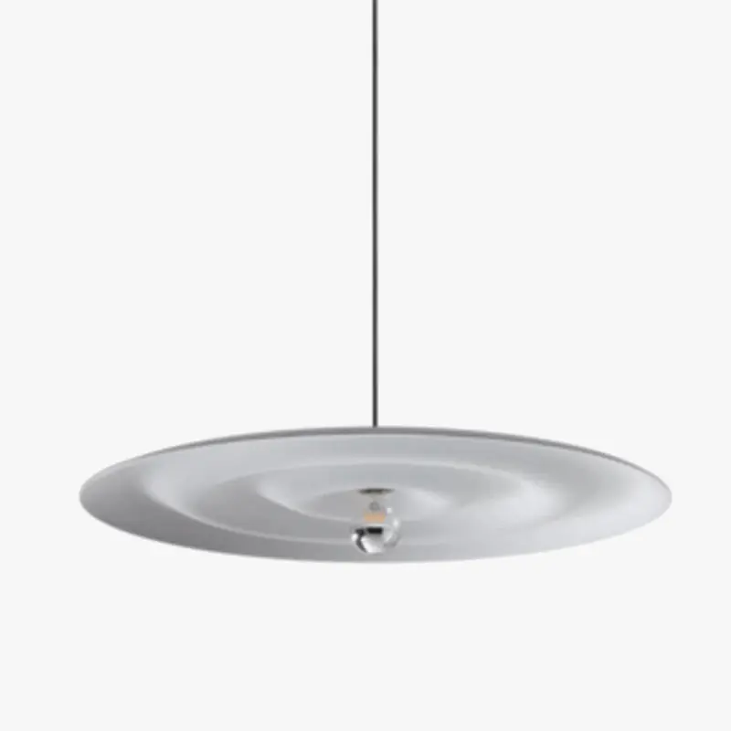 Suspension Design Soucoupe Volante Minimaliste