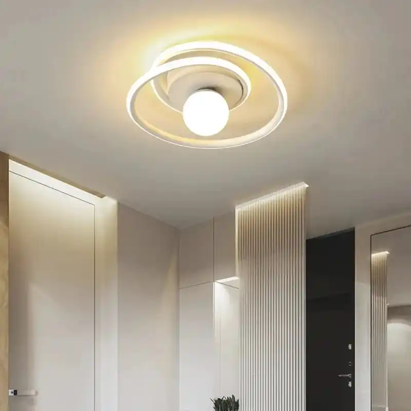 Lustre Moderne Minimaliste pour une Entrée de Restaurant Chic