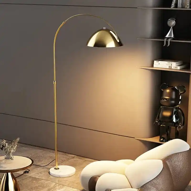 Lampadaire LED minimalist en marbre et métal