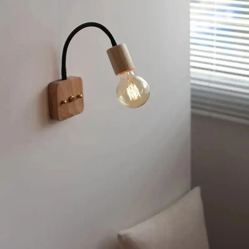 Applique murale minimaliste en bois pour étude et lecture - Élégance naturelle