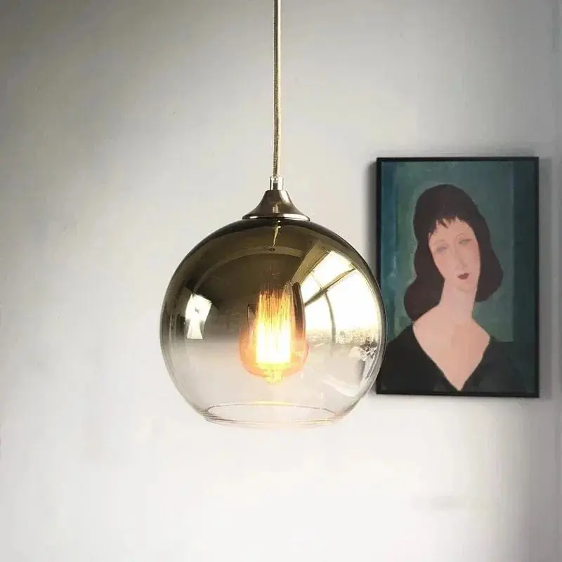 Suspension boule moderne en verre avec éclairage LED