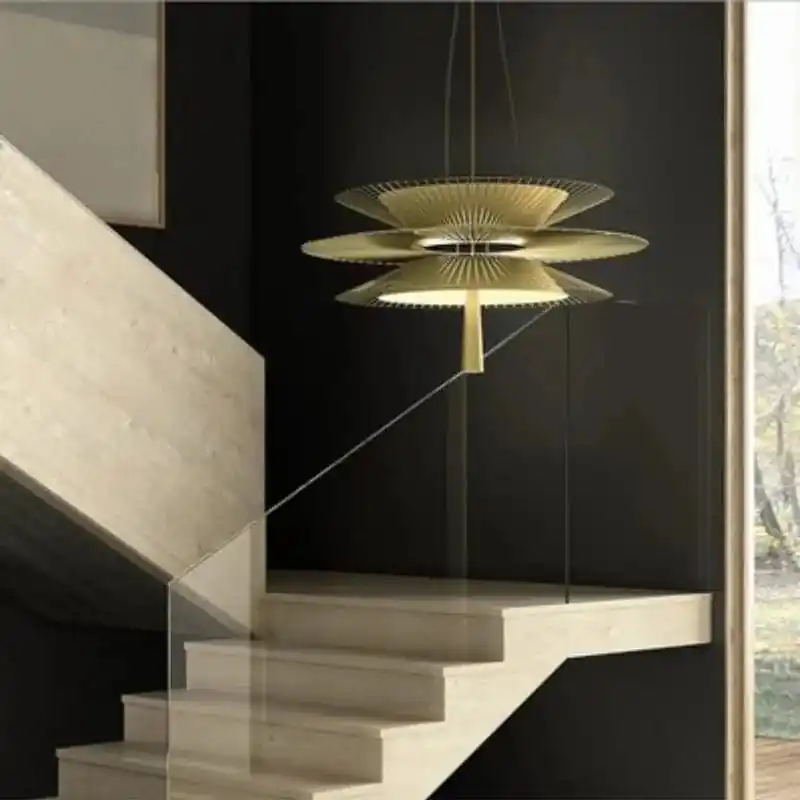 Lustre LED design nordique pour tables de bar et décoration intérieure.