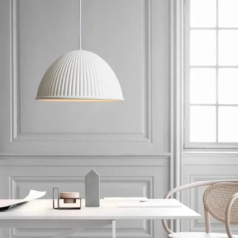 Lampes suspendues LED nordiques macaron en résine pour une décoration intérieure minimaliste