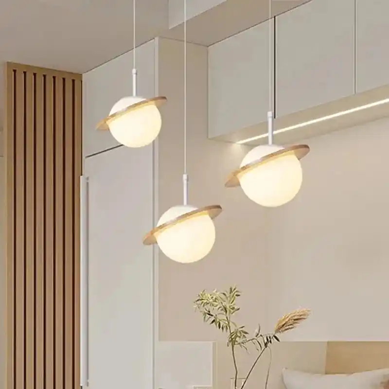 Lampe LED Suspendue Design Nordique Moderne Boule de Verre Créative - Éclairez Votre Espace