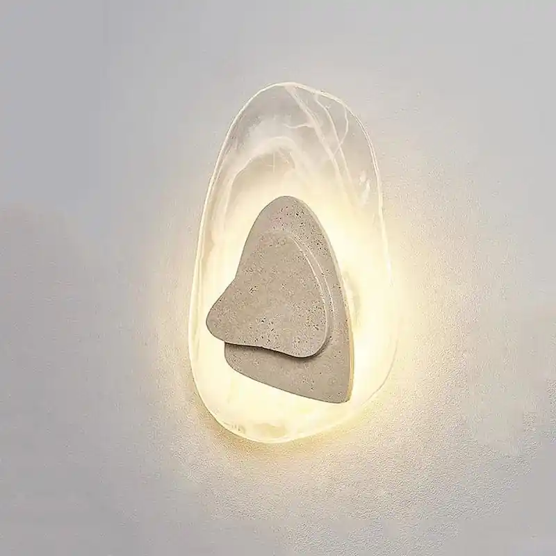 Applique murale scandinave en pierre de verre LED pour usage extérieur résistant à l'eau.
