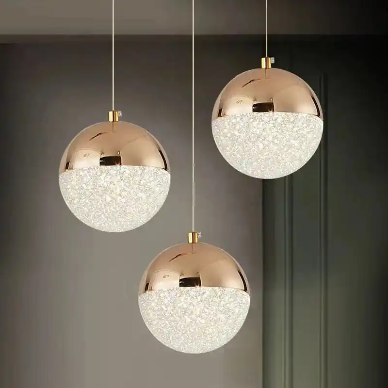 Suspension nordique LED en demi-boule acrylique simplifiée