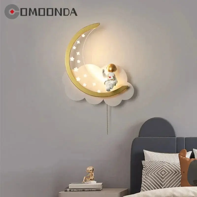 Applique murale Luna Glow : moderne forme de lune avec veilleuse LED