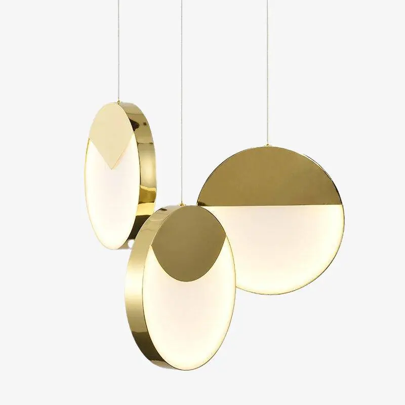 Suspension LED design : disque doré aux bords épais