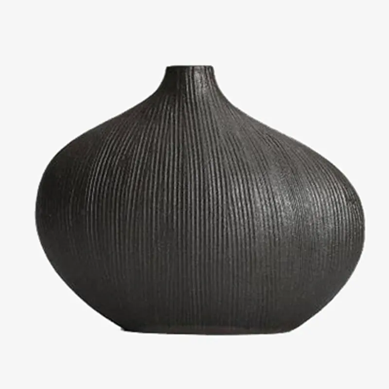Vase en céramique design \\"Tang C\\"