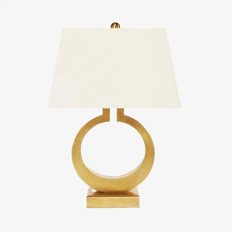 Lampe à poser LED en métal doré avec abat-jour triangulaire - style contemporain