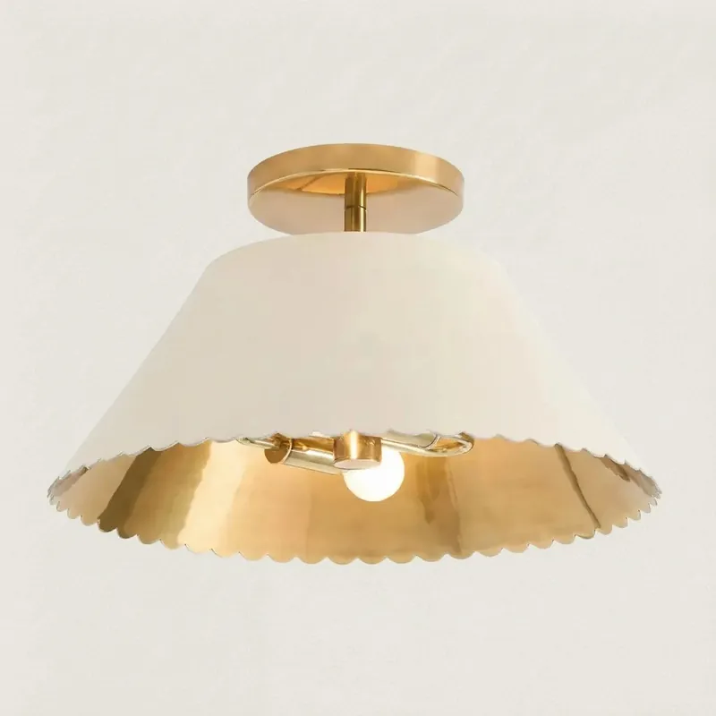 Lennox Moderne Plafondlamp met Messing Rand en Golvende Rand
