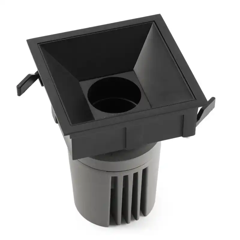DEEP78 Encastrable carré noir 36° 4000K