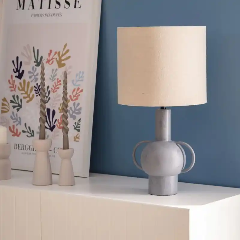 Lampe à poser résine gris et abat-jour culot e27