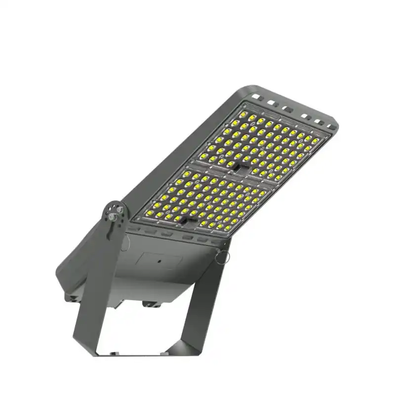 Projecteur led 150w-variable 1-10v asymétrique-21000 lumens-ip65-professionnel-5000k