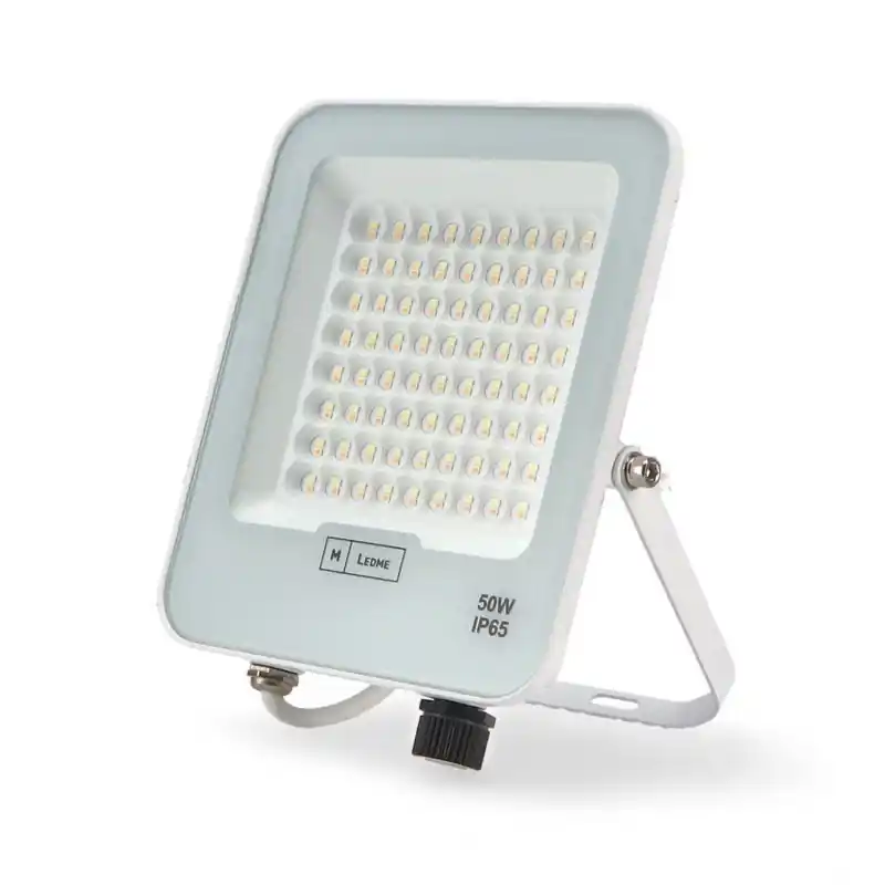 Projecteur blanc Led 50W cct-6000 lumens-ip65