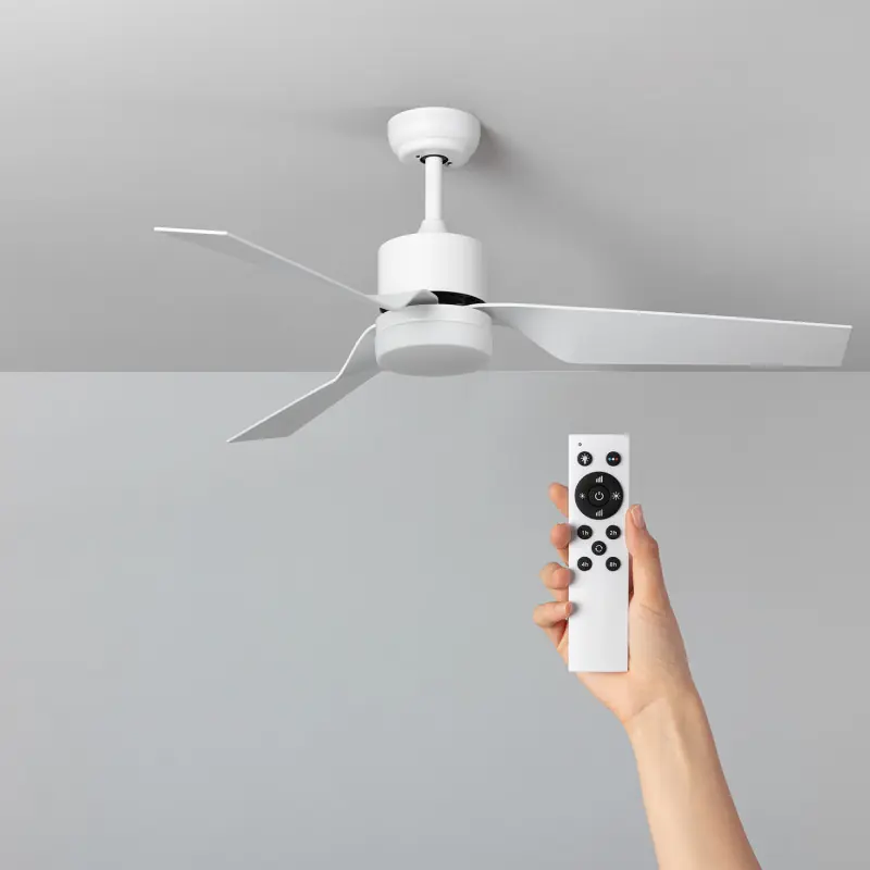 Ventilateur de plafond 3 pales blanche-3 vitesses-diametre 132cm-15w led cct