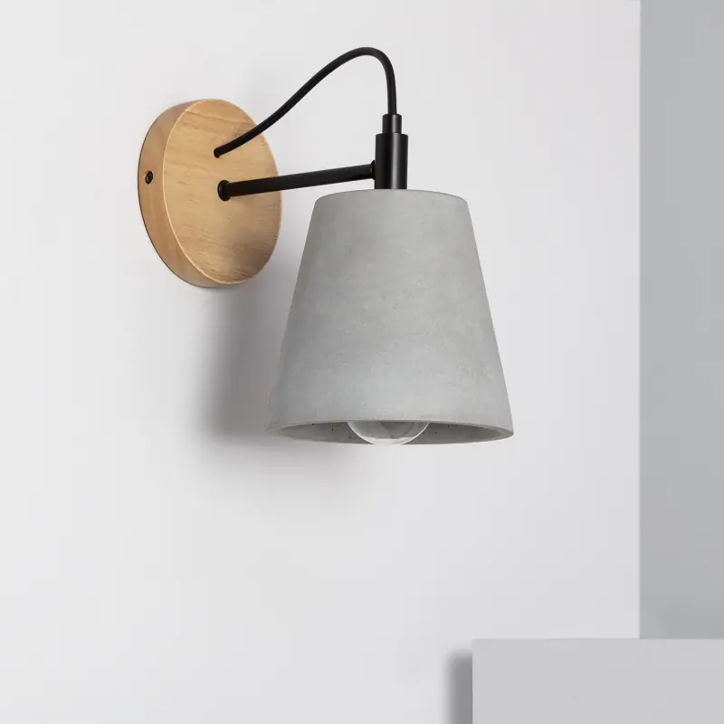 Applique murale support bois et gris béton culot e27