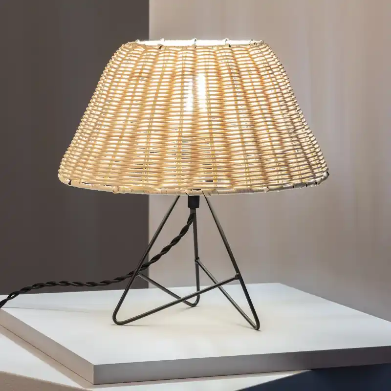 Lampe a poser abat-jour rotin noire ou blanche