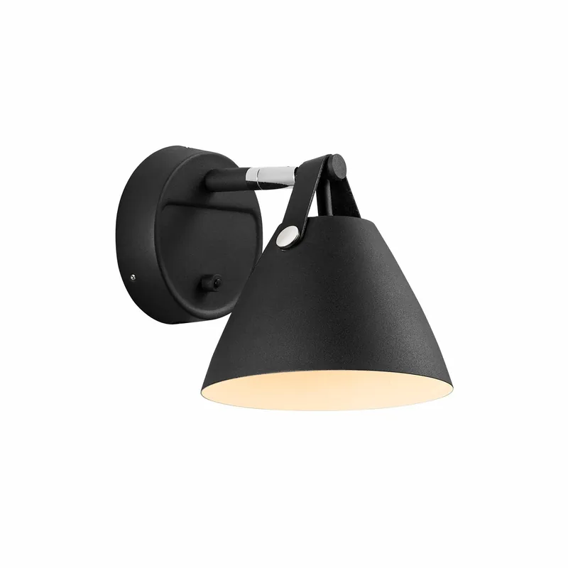 Strap 15 | Vägglampa | Svart
