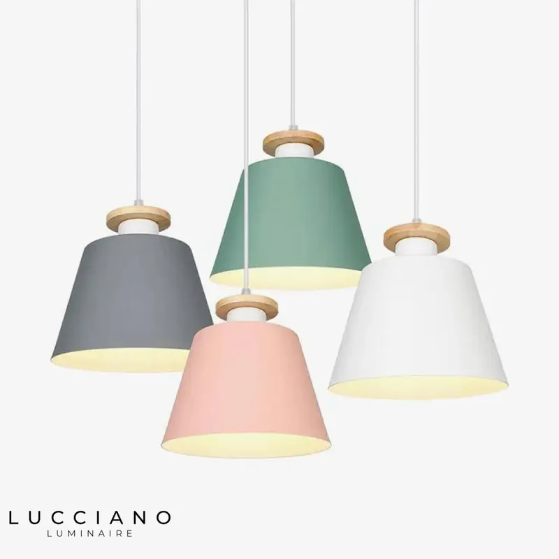 Suspension LED conique multicolore Restaurant