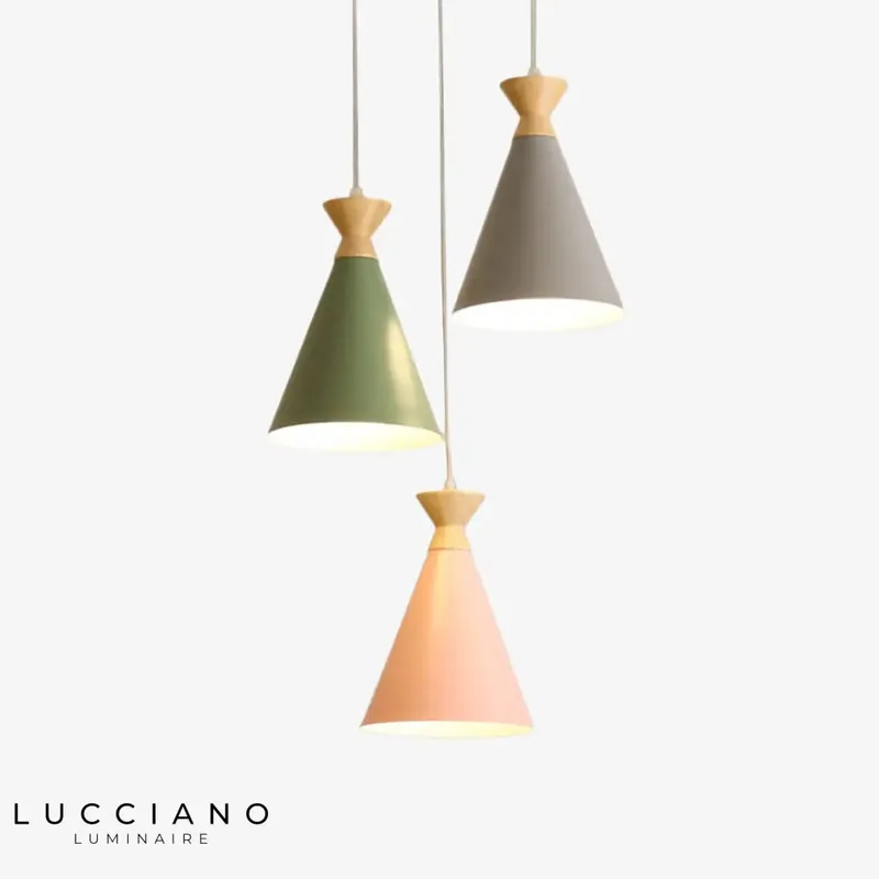 Suspension scandinave conique en bois Avi