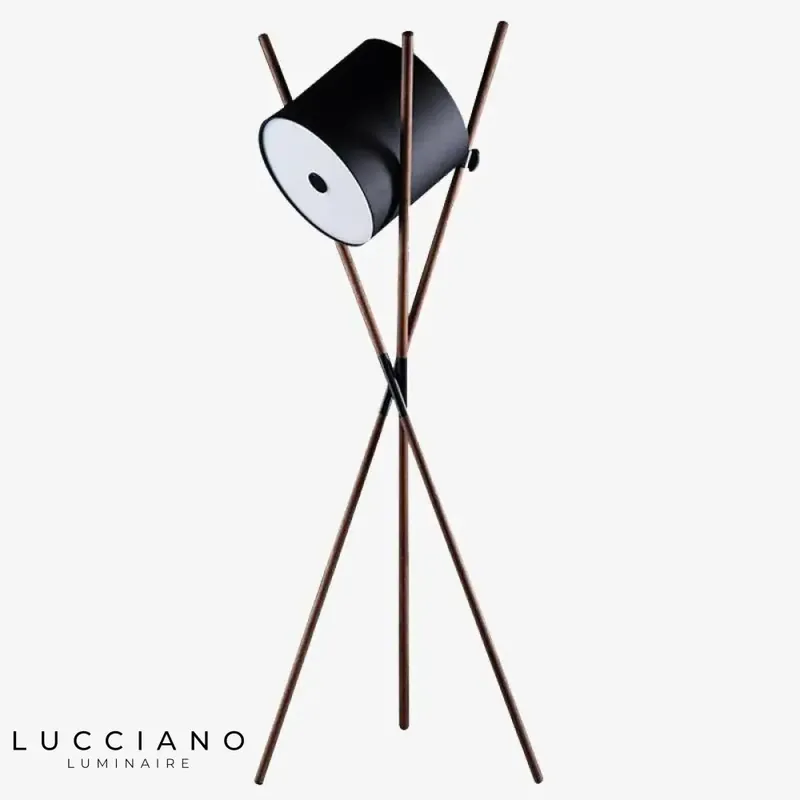 Lampadaire tripode LED scandinave