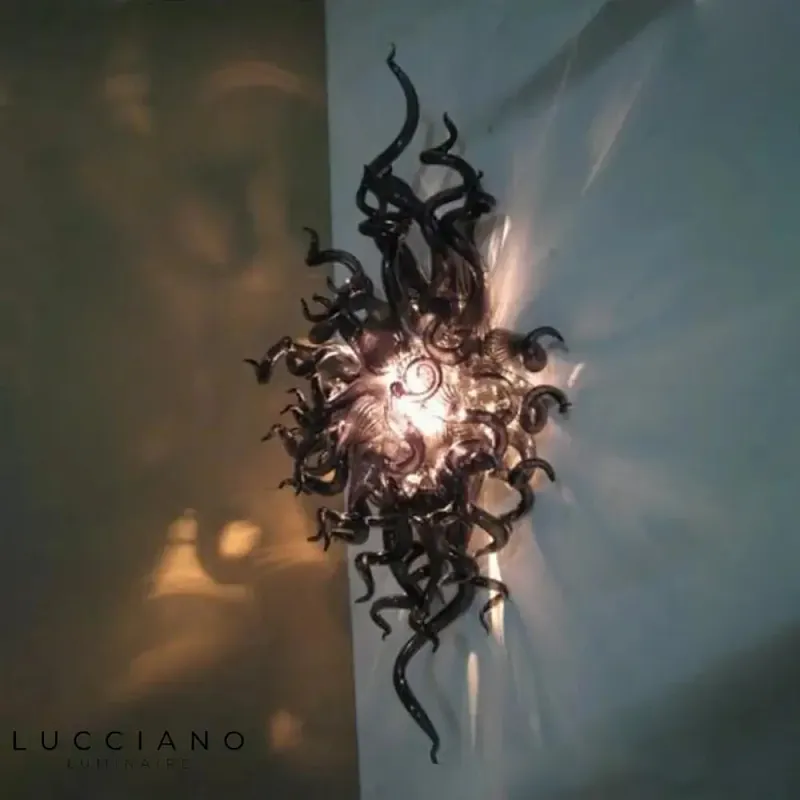 Applique murale LED élégante design contemporain.