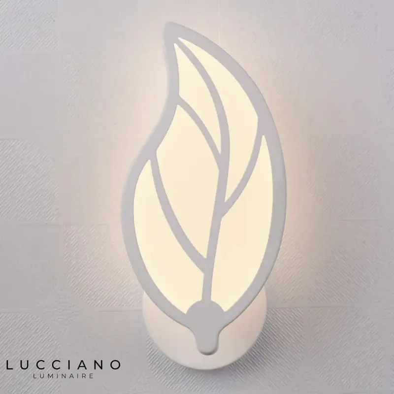 Applique murale LED nordique élégante design.